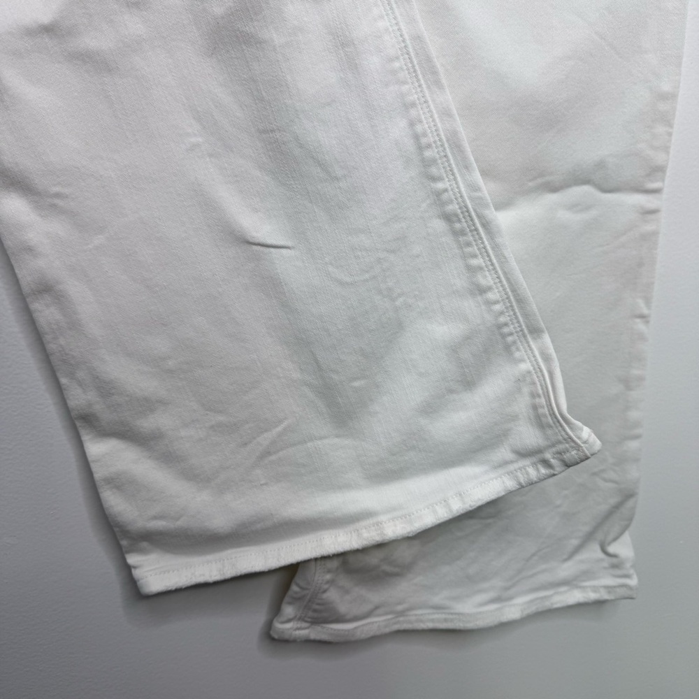 HUDSON Holly High Rise Flare White Denim Jeans *Tall/Long Inseam - Picture 6 of 9